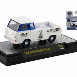 "Auto Meets" Set Of 6 Cars IN DISPLAY CASES Release 54 Limited Edition To 7980 Pieces Worldwide 1/64 Diecast Model Cars By M2 Machines 14 "Auto Meets" Set Of 6 Cars IN DISPLAY CASES Release 54 Limited Edition To 7980 Pieces Worldwide 1/64 Diecast Model Cars By M2 Machines -Closeout Items Sales 32600 54 4 97766.1611820453.800.600