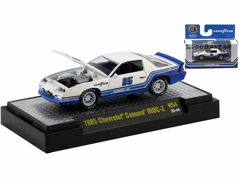 "Auto Meets" Set Of 6 Cars IN DISPLAY CASES Release 54 Limited Edition To 7980 Pieces Worldwide 1/64 Diecast Model Cars By M2 Machines 7 "Auto Meets" Set Of 6 Cars IN DISPLAY CASES Release 54 Limited Edition To 7980 Pieces Worldwide 1/64 Diecast Model Cars By M2 Machines - Image 5