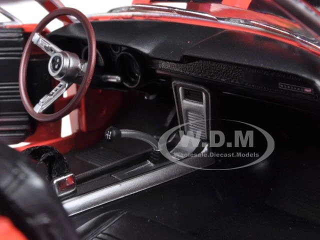 1967 Ford Mustang Coupe "Ski Country Special" Aspen Red With Black Stripes And Black Vinyl Roof And A Pair Of Skies 1/18 Diecast Model Car By Greenlight 6 1967 Ford Mustang Coupe "Ski Country Special" Aspen Red With Black Stripes And Black Vinyl Roof And A Pair Of Skies 1/18 Diecast Model Car By Greenlight - Image 4