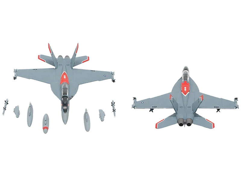 Boeing F/A-18F Super Hornet Fighter Aircraft "US Navy, VFA-102 Diamondbacks, 60th Anniversary Edition" (2015) 1/144 Diecast Model By JC Wings 6 Boeing F/A-18F Super Hornet Fighter Aircraft "US Navy, VFA-102 Diamondbacks, 60th Anniversary Edition" (2015) 1/144 Diecast Model By JC Wings - Image 4